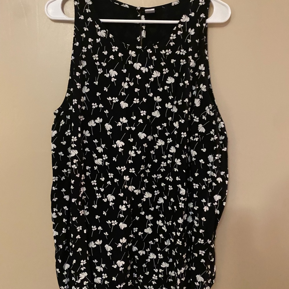 Old Navy Plus 2X Sleeveless Top Like New